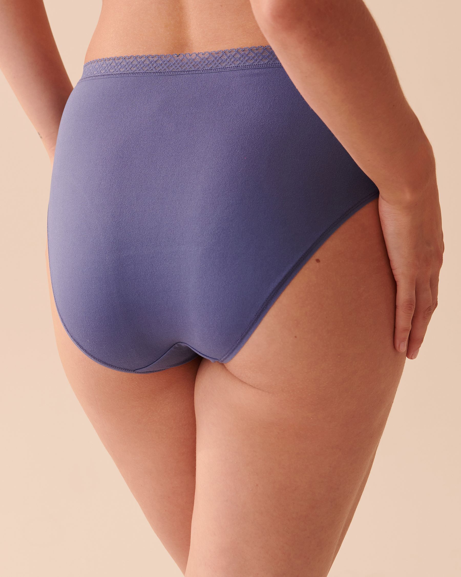 la Vie en Rose Women’s Grey Blue Super Soft Lace Detail High Waist Bikini Panty