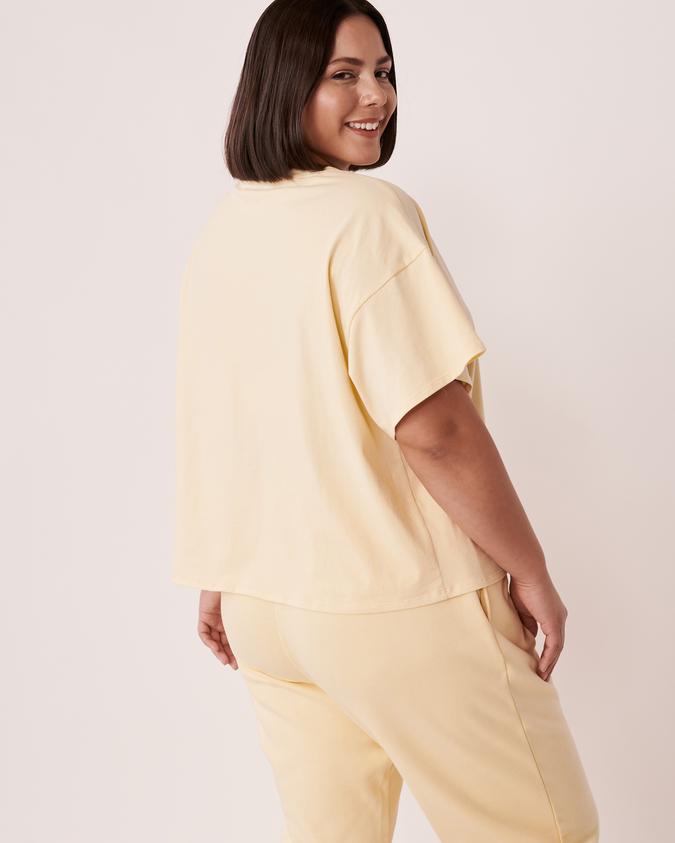 la Vie en Rose Women’s Yellow Drop Shoulder T-shirt