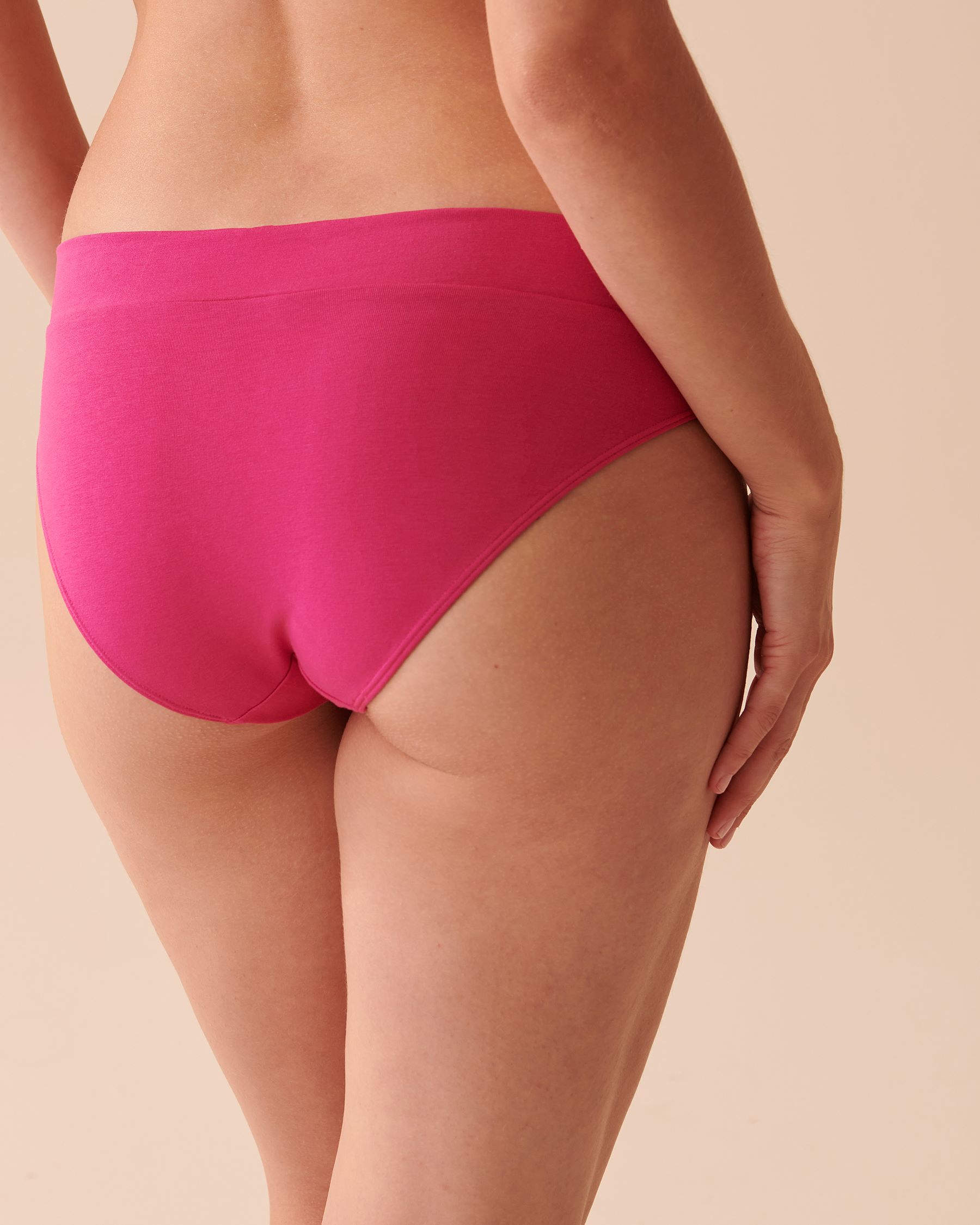la Vie en Rose Women’s Shocking Pink Cotton Bikini Panty