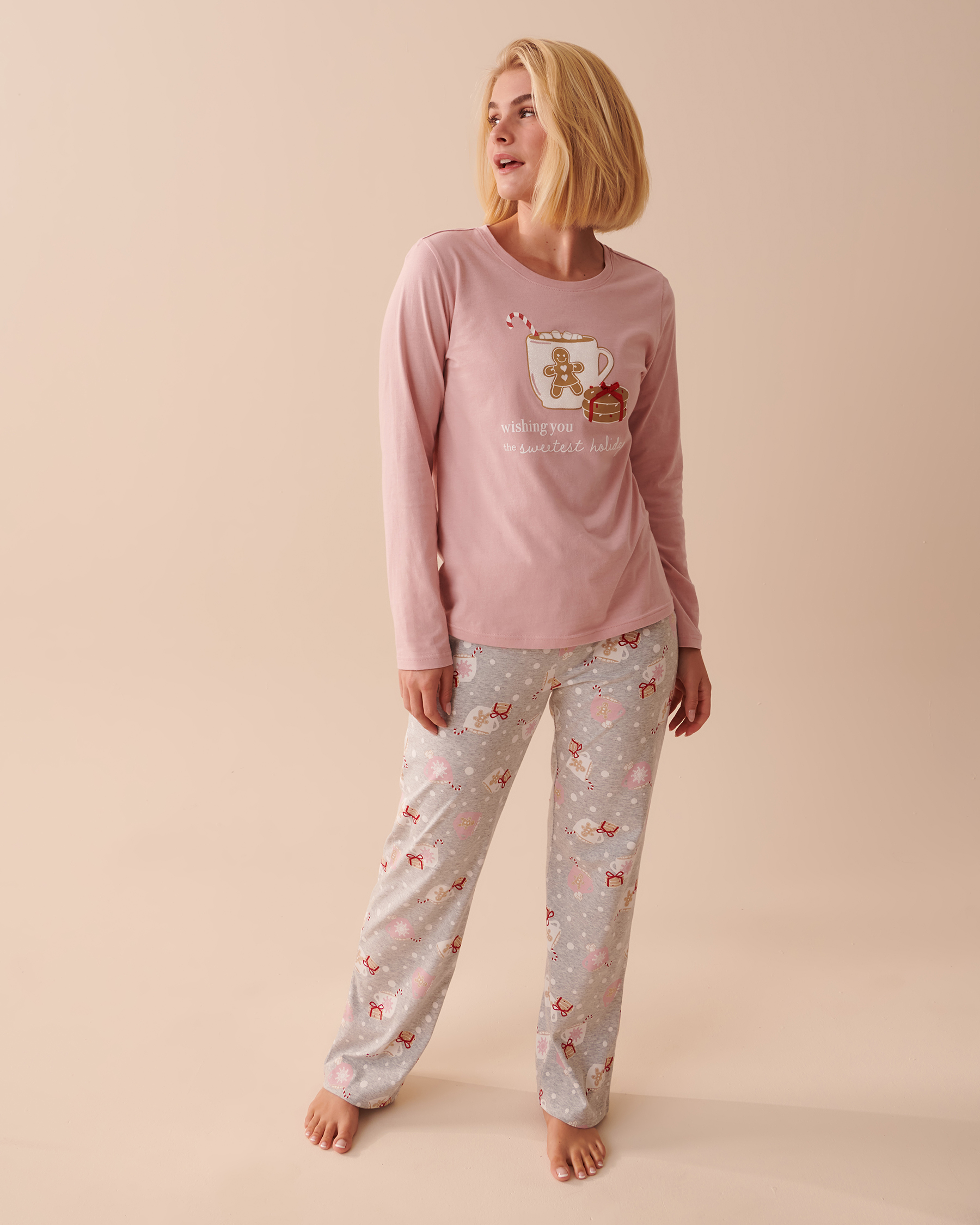 la Vie en Rose Women’s Festive Sips & Cookies Winter Print Cotton PJ Set