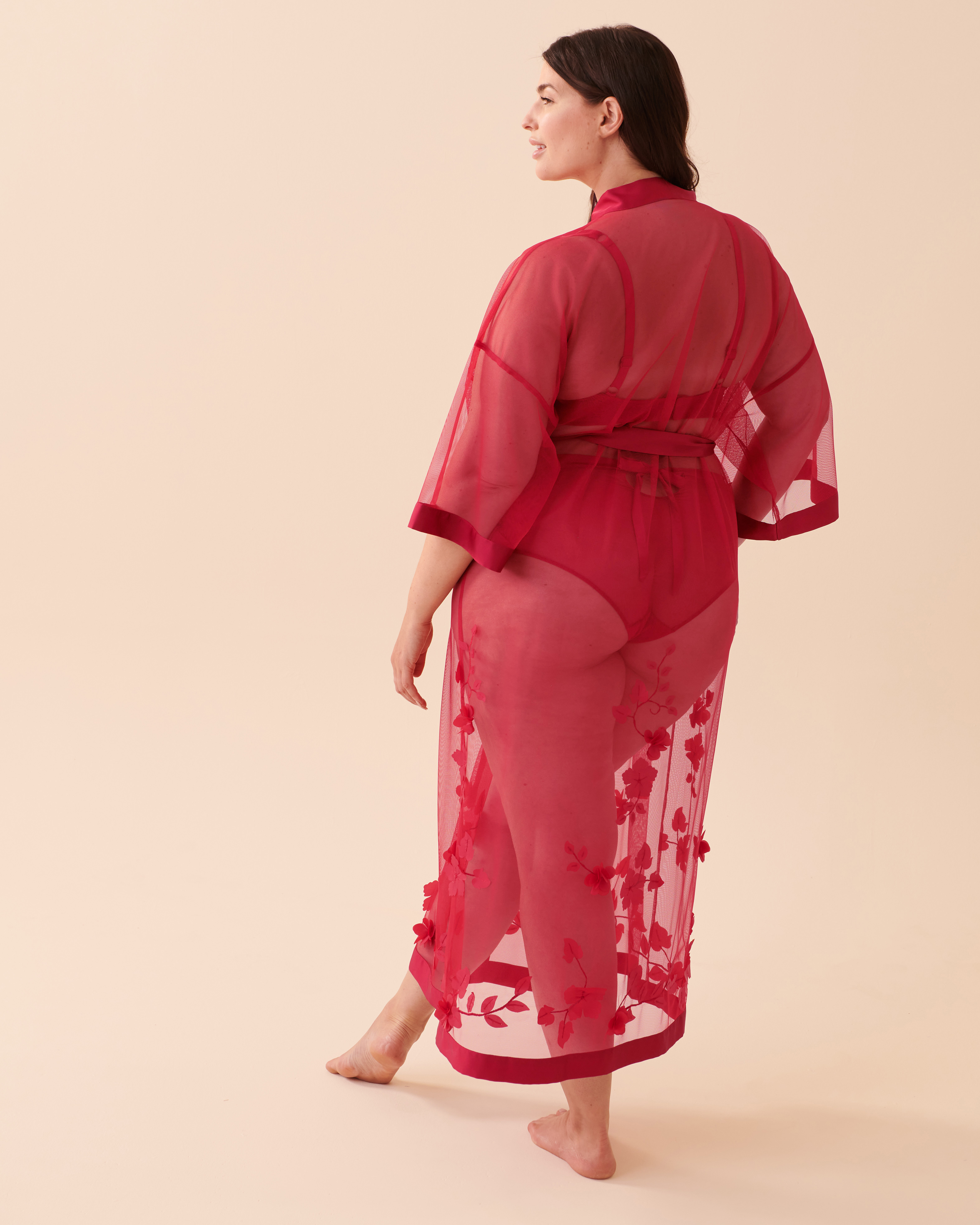 la Vie en Rose Women’s Jingle Red Long Sheer Mesh Floral Kimono