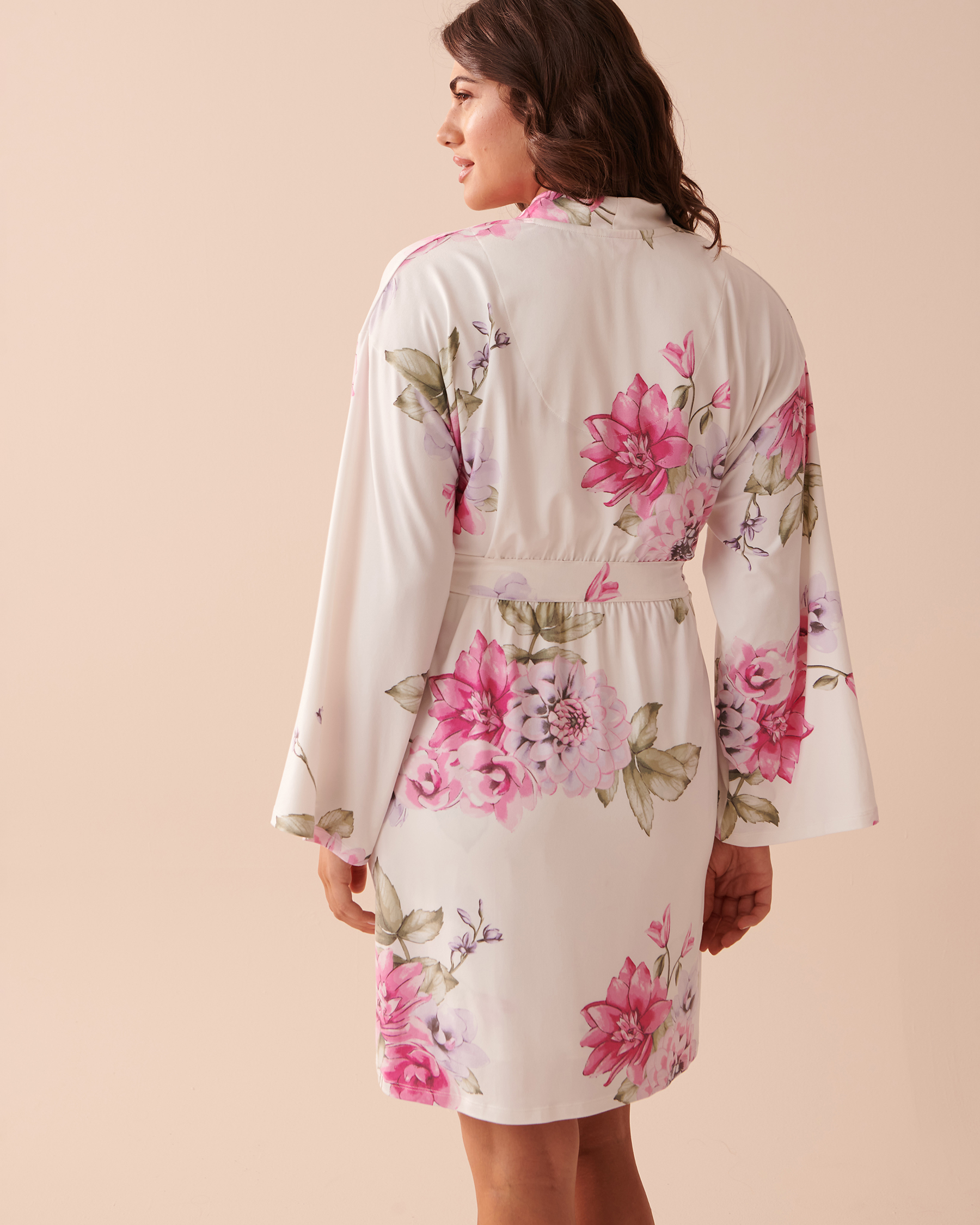 la Vie en Rose Women’s Peonies Garden Floral Super Soft Kimono