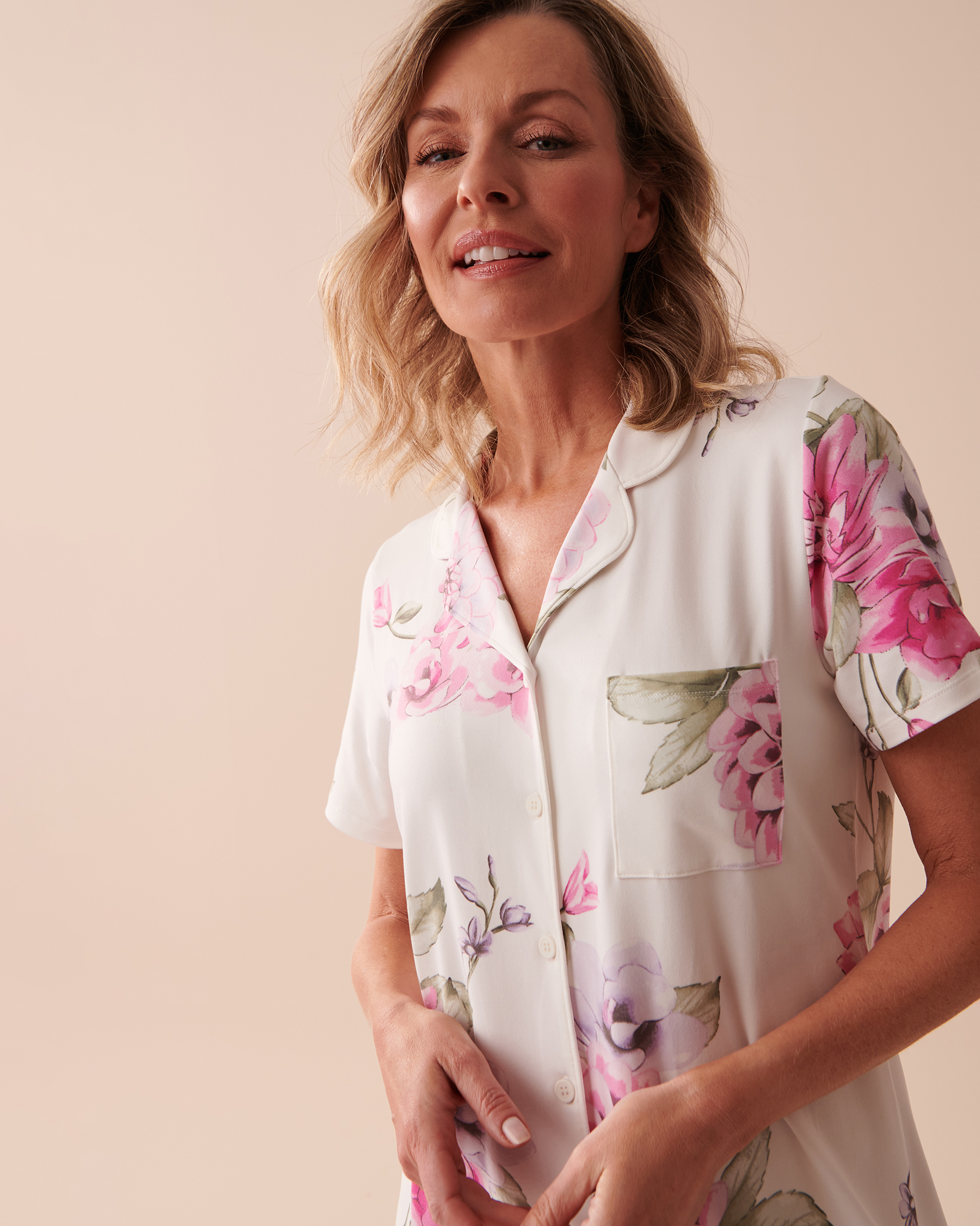 la Vie en Rose Women’s Peonies Garden Floral Super Soft Short Sleeve Sleepshirt