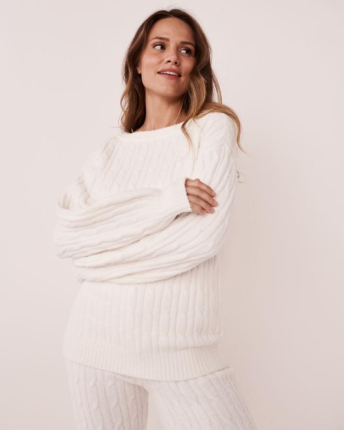 la Vie en Rose Women’s Snow white Cable-knit Chenille Sweater