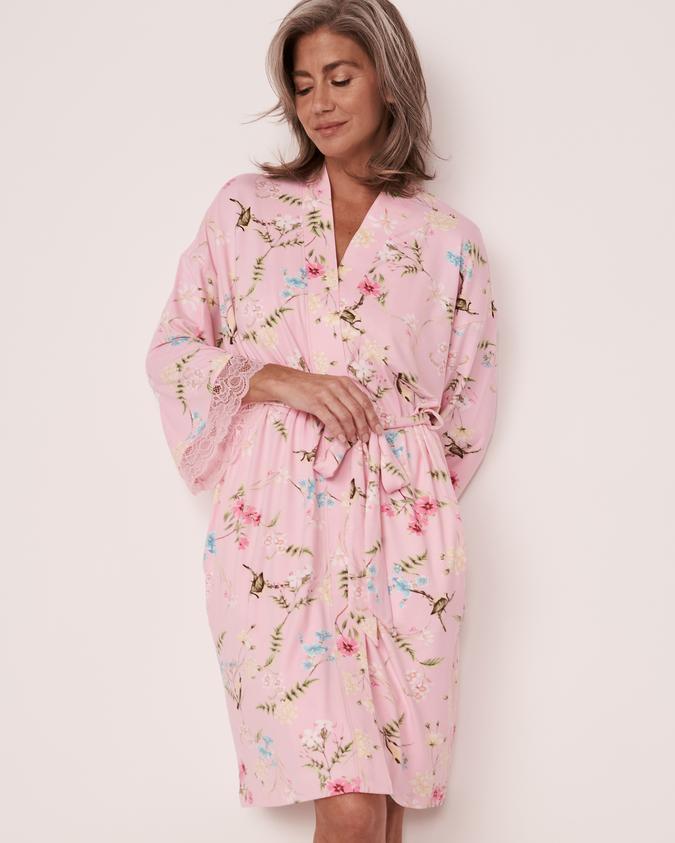 la Vie en Rose Women’s Pink Super Soft Lace Trim Kimono