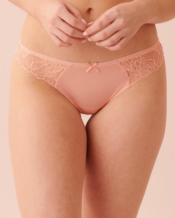 la Vie en Rose Women’s Peach Microfiber and Lace Thong Panty