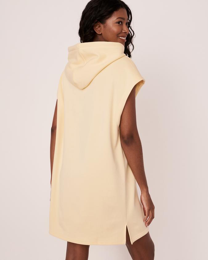 la Vie en Rose Women’s Yellow Fleece Hooded Dress