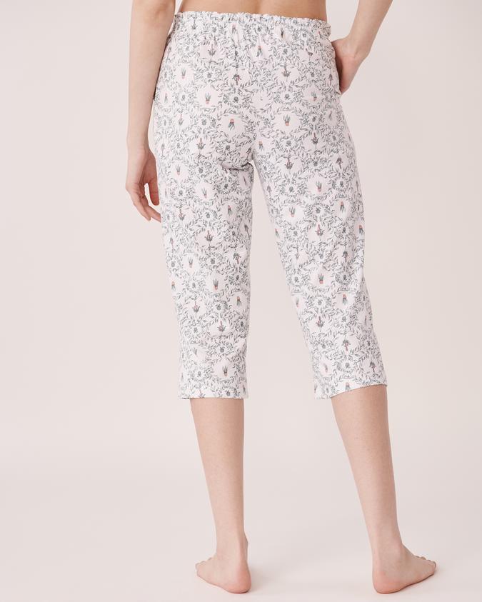 la Vie en Rose Women’s White Organic Cotton Straight Leg Capri
